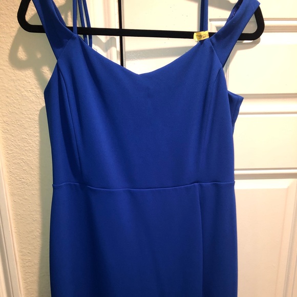 Dress - Picture 1 of 6